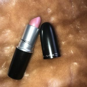 MAC Pervette Lipstick 💄